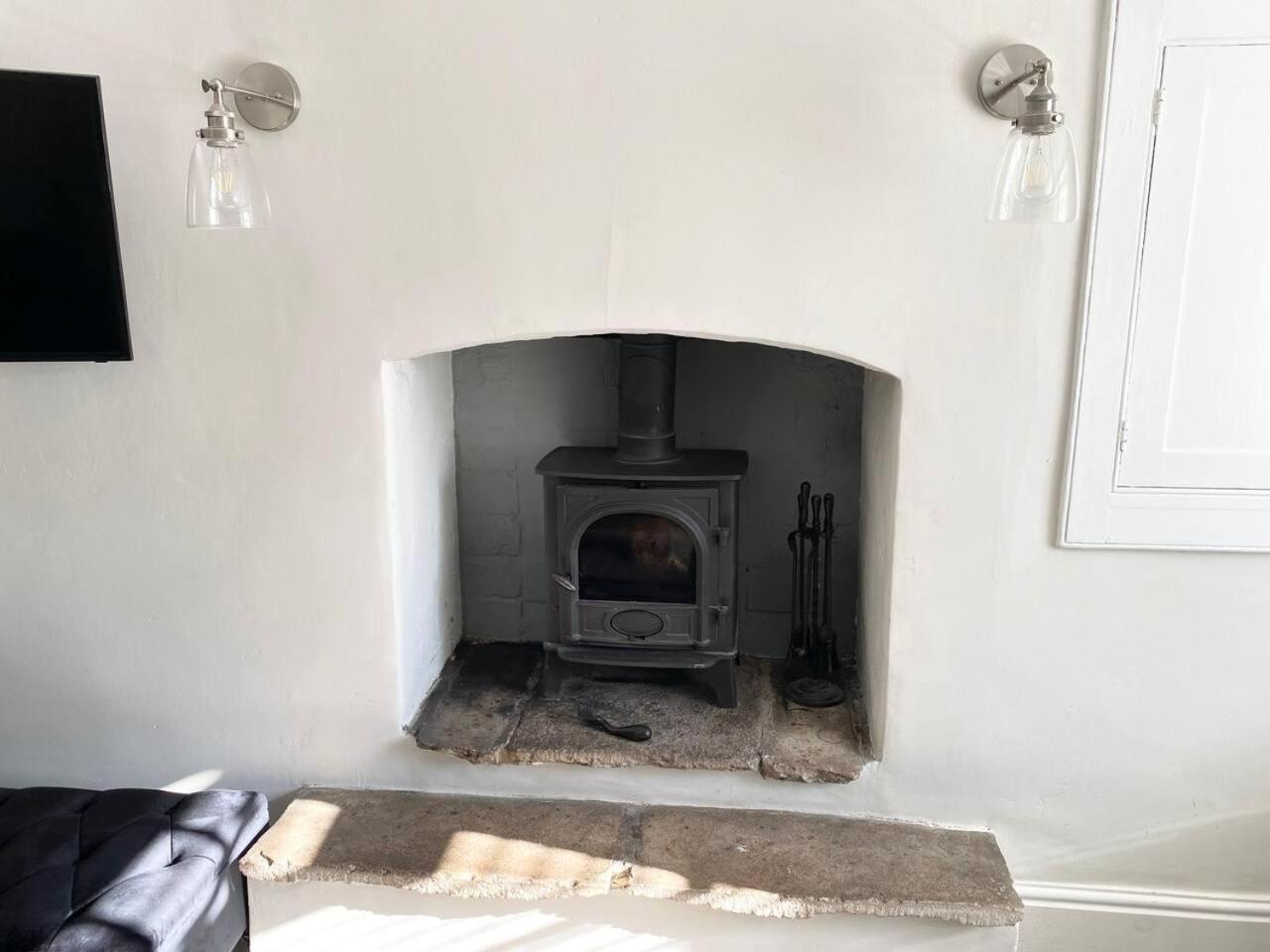 Cosy Two Bedrooom Cottage Set In A Dorset Village 스터민스터뉴턴 외부 사진